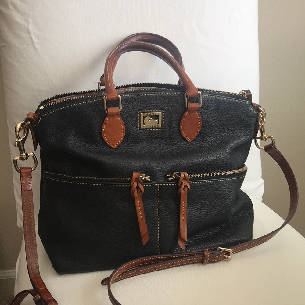 Dooney and Bourke purse